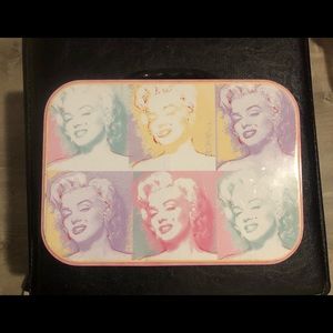Marilyn Monroe tin lunchbox